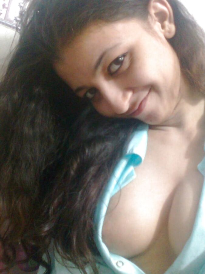 egyptian teen selfshot