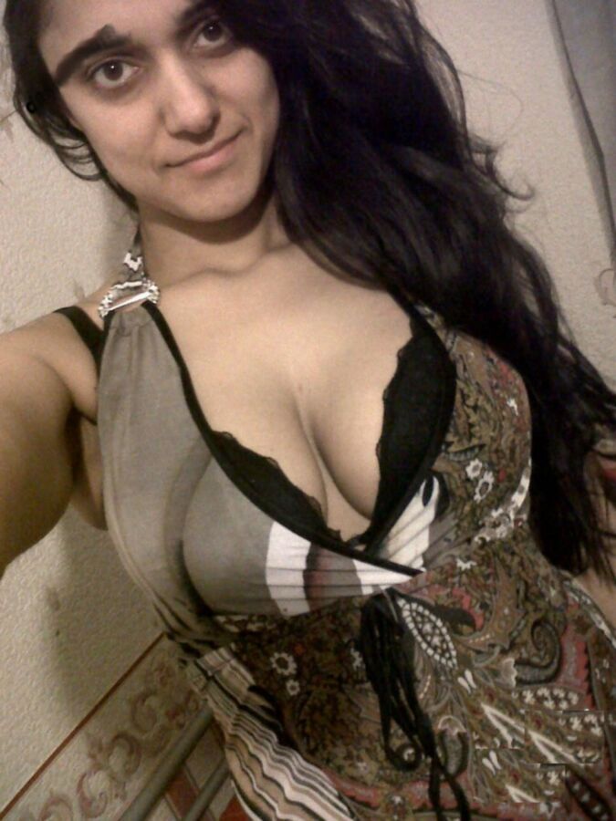 egyptian teen selfshot