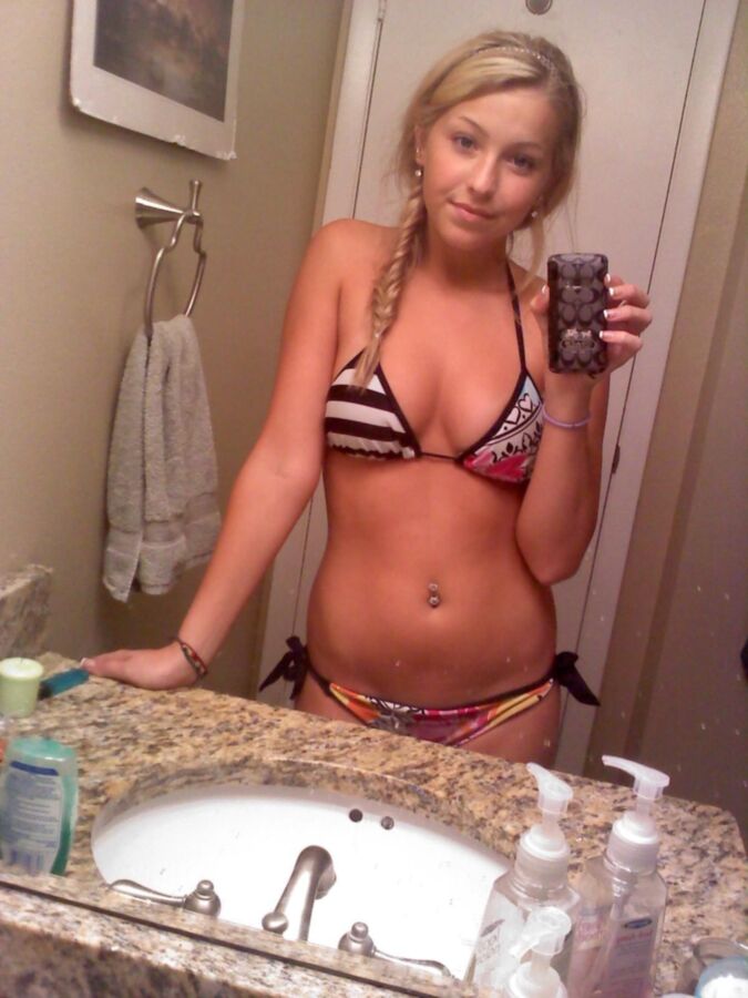 cute blonde teen