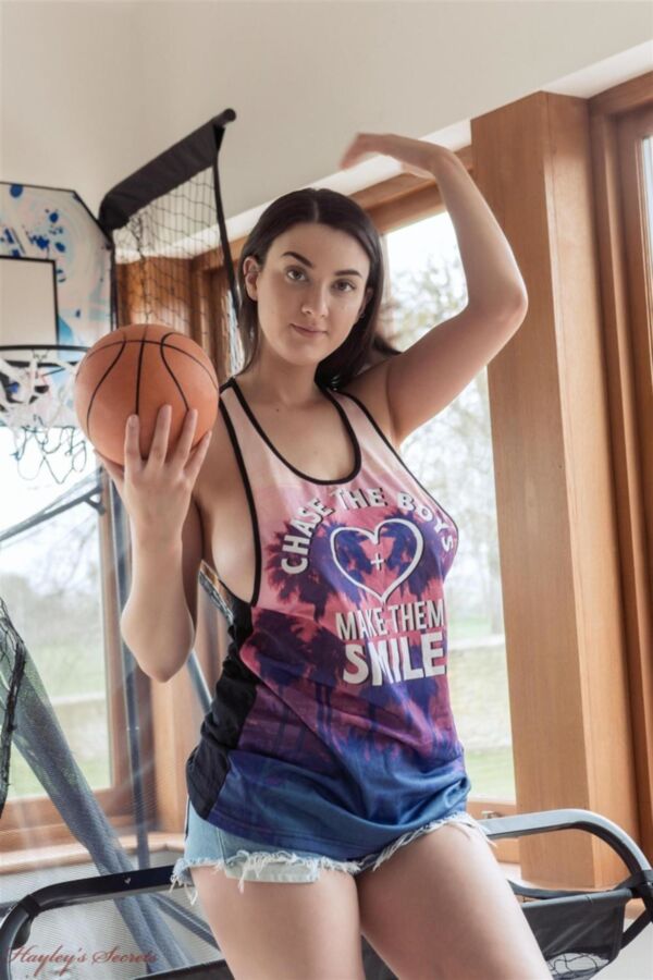 Joey Fisher - Basquete. 