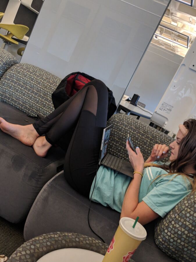 footqueenboo amateur candid teen feet in university library