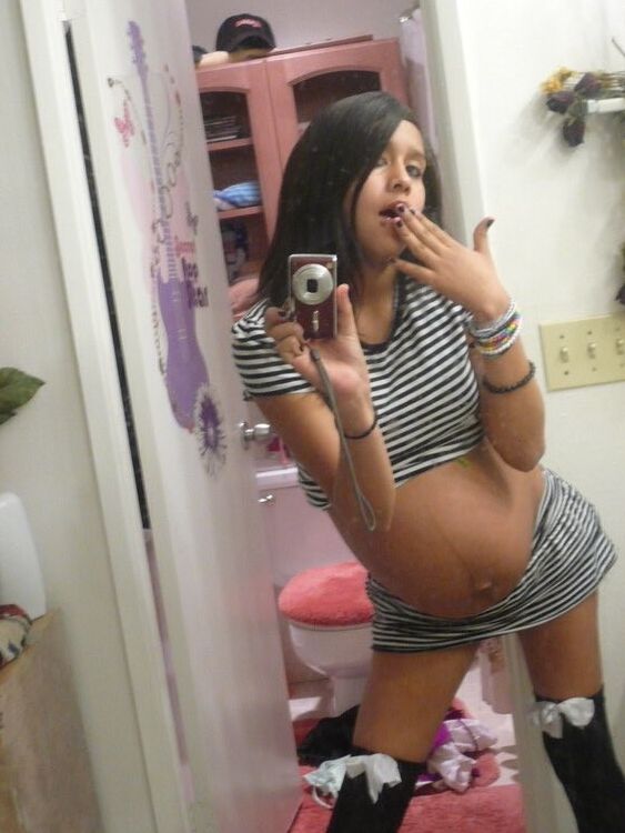 Non nude pregnant teens