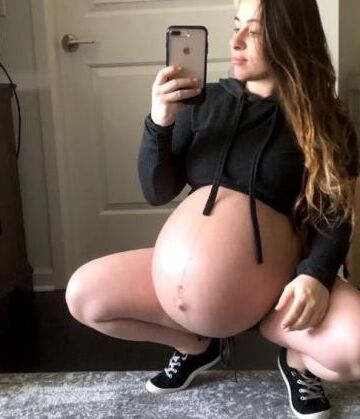 Non nude pregnant teens