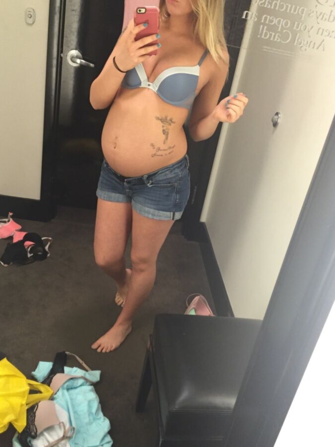 Blonde preggo teen selfies