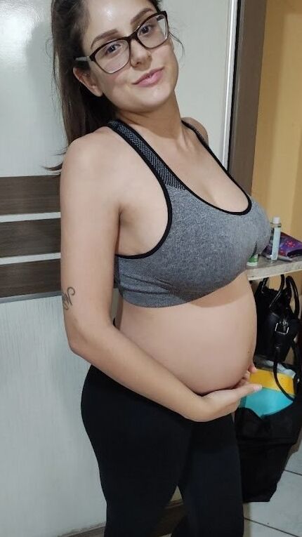 Juliagoddess amateur pregnant teen