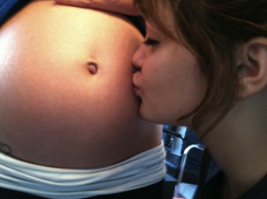 Pregnant Teen Selfshots