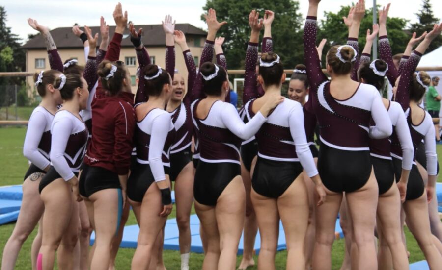 Filles sportives et gymnastes