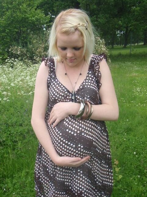 Pregnant teen from Sweden