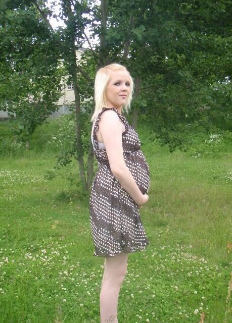 Pregnant teen from Sweden