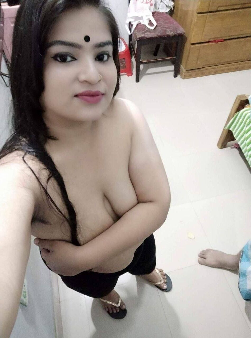 India gorda gordita MILF desnuda