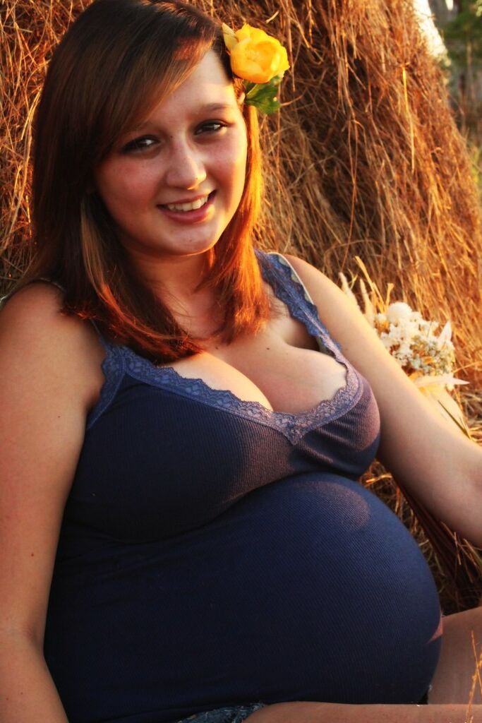 Pregnant teen