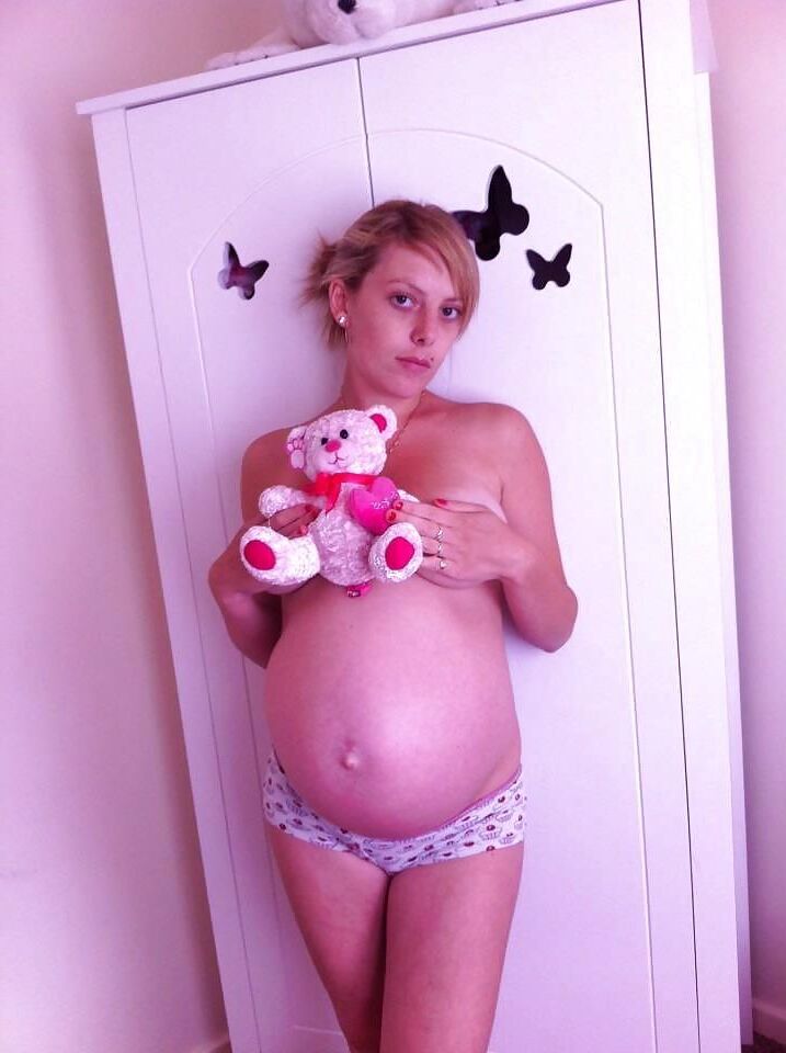 Pregnant teen