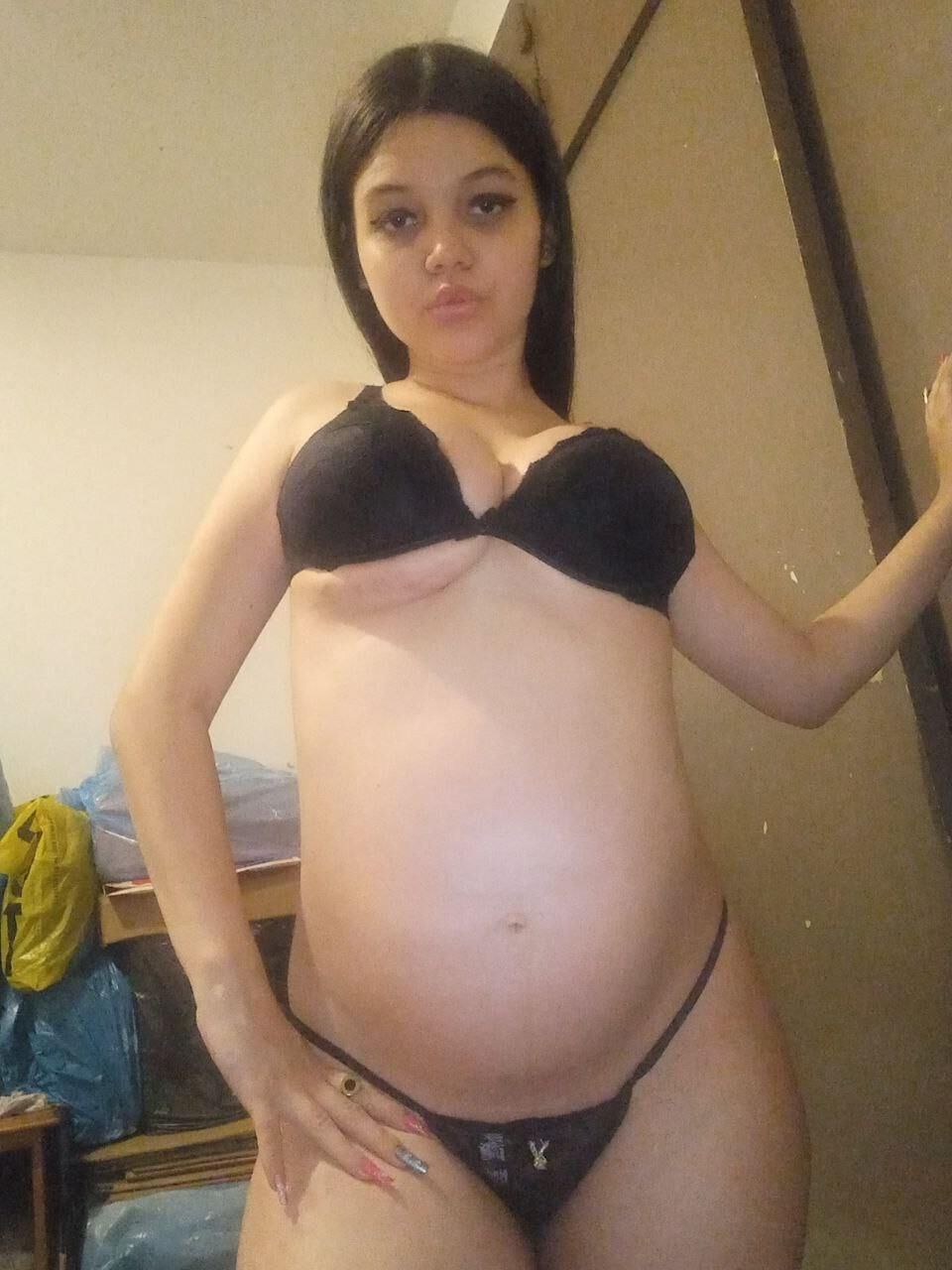 Pregnant teen