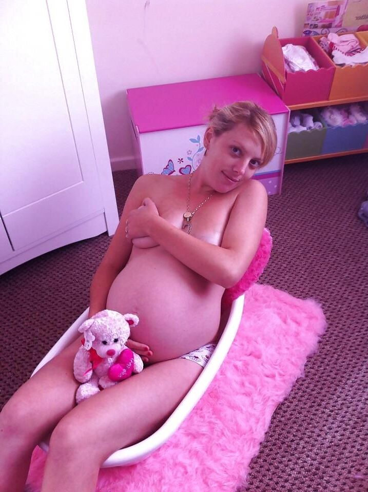 Pregnant teen