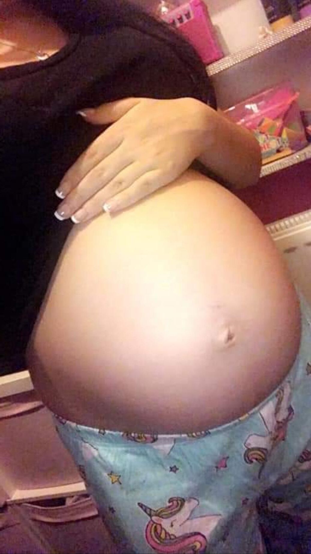 Pregnant teen 72