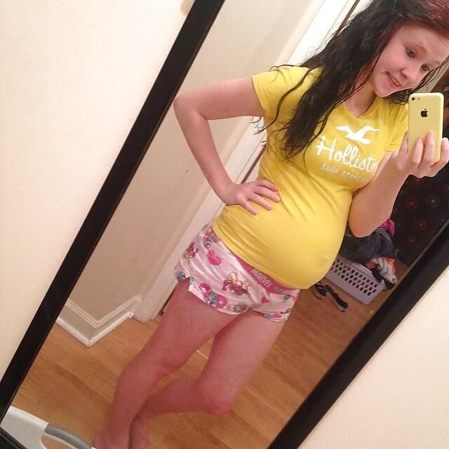 Hot Pregnant Teen