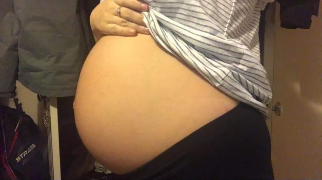 Pregnant teen 72