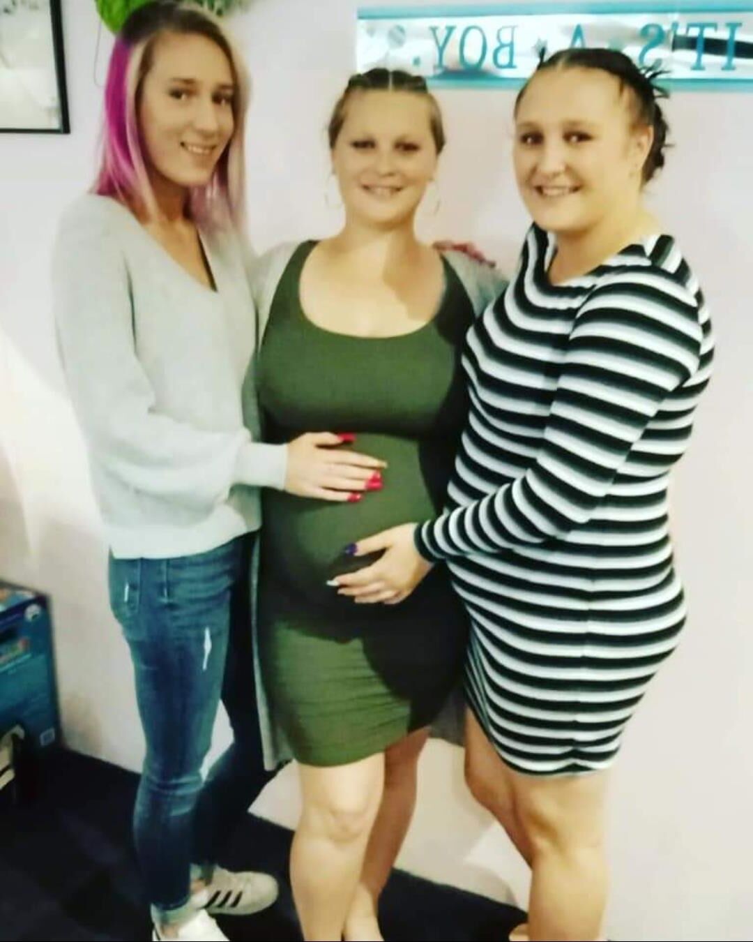 Pregnant teen 54