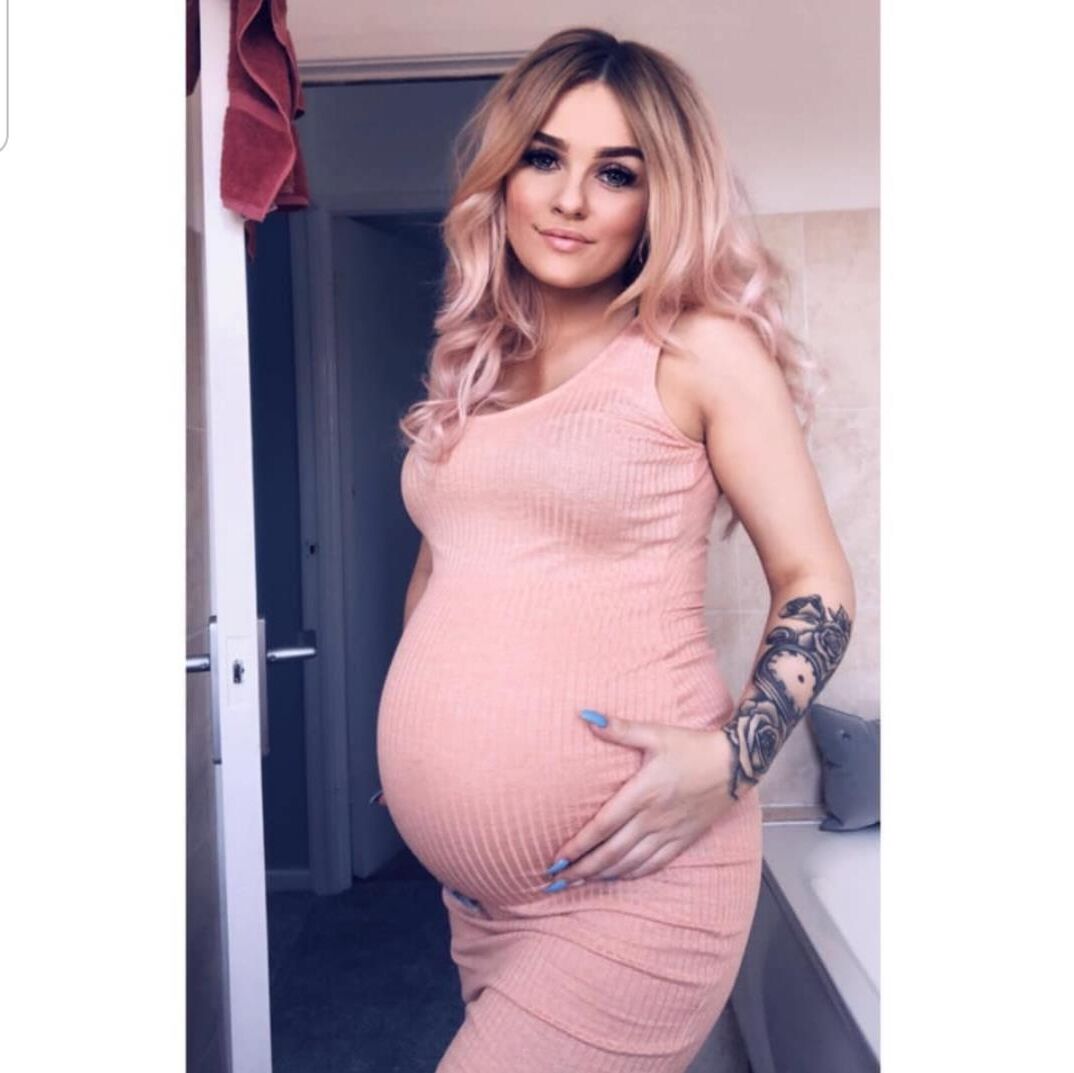 Pregnant teen 1