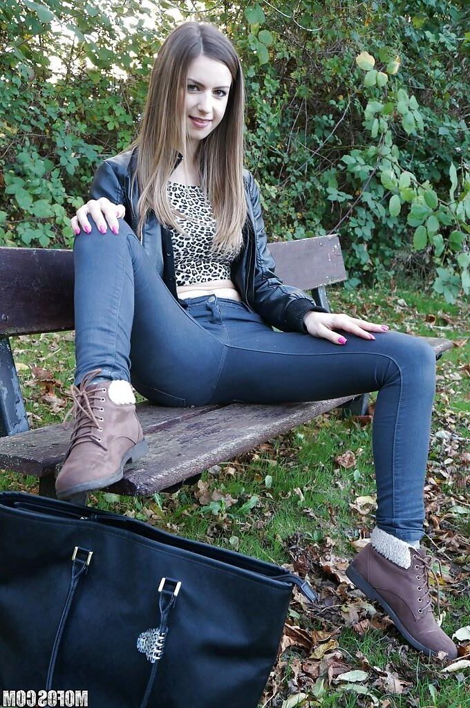 Stella cox escoria joven