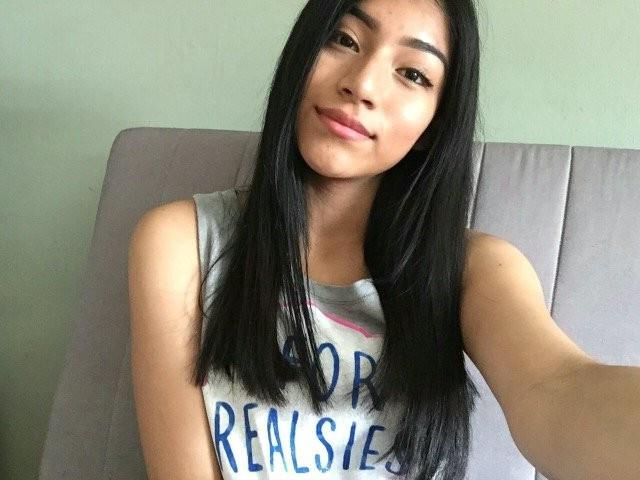 Talia C expuesta