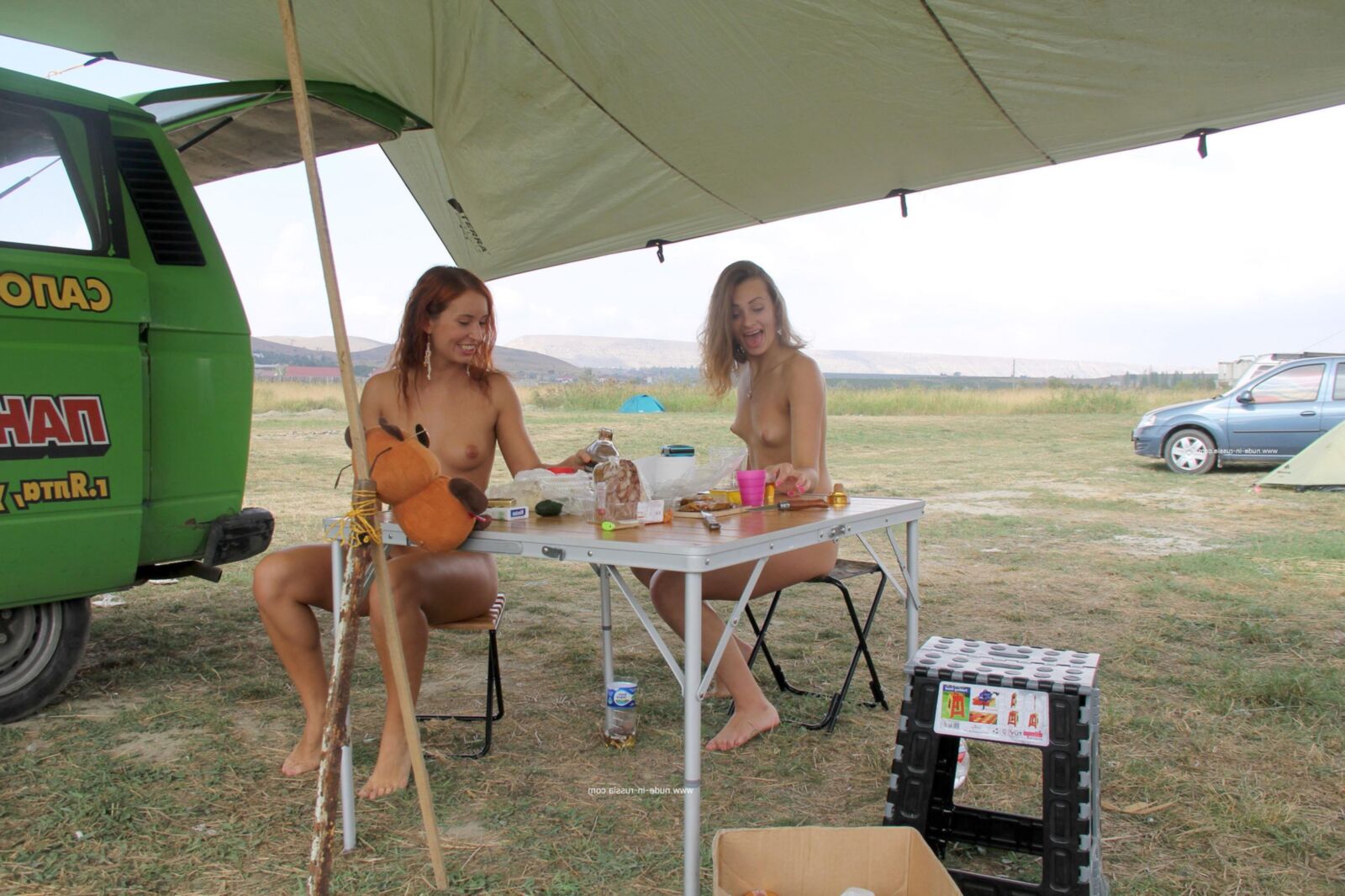 NiR_ _2023 09 22_ _Margarita_S,_Olga_W_ _Camping_in_Koktebel