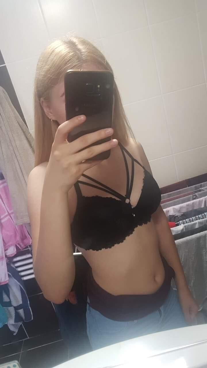 Jovem polonesa EXGF Paulina EXPOSTA