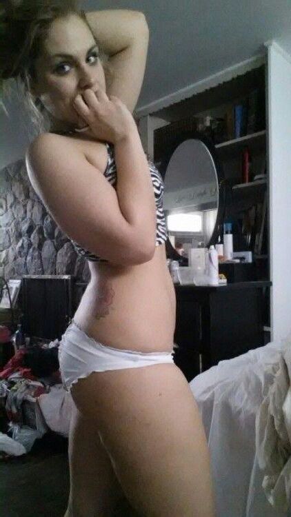 Chicas desnudas aficionadas