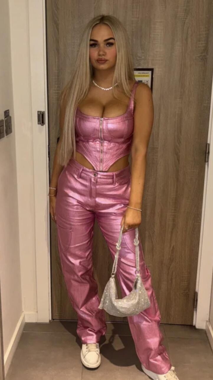 Sexy Shiny Outfits 2