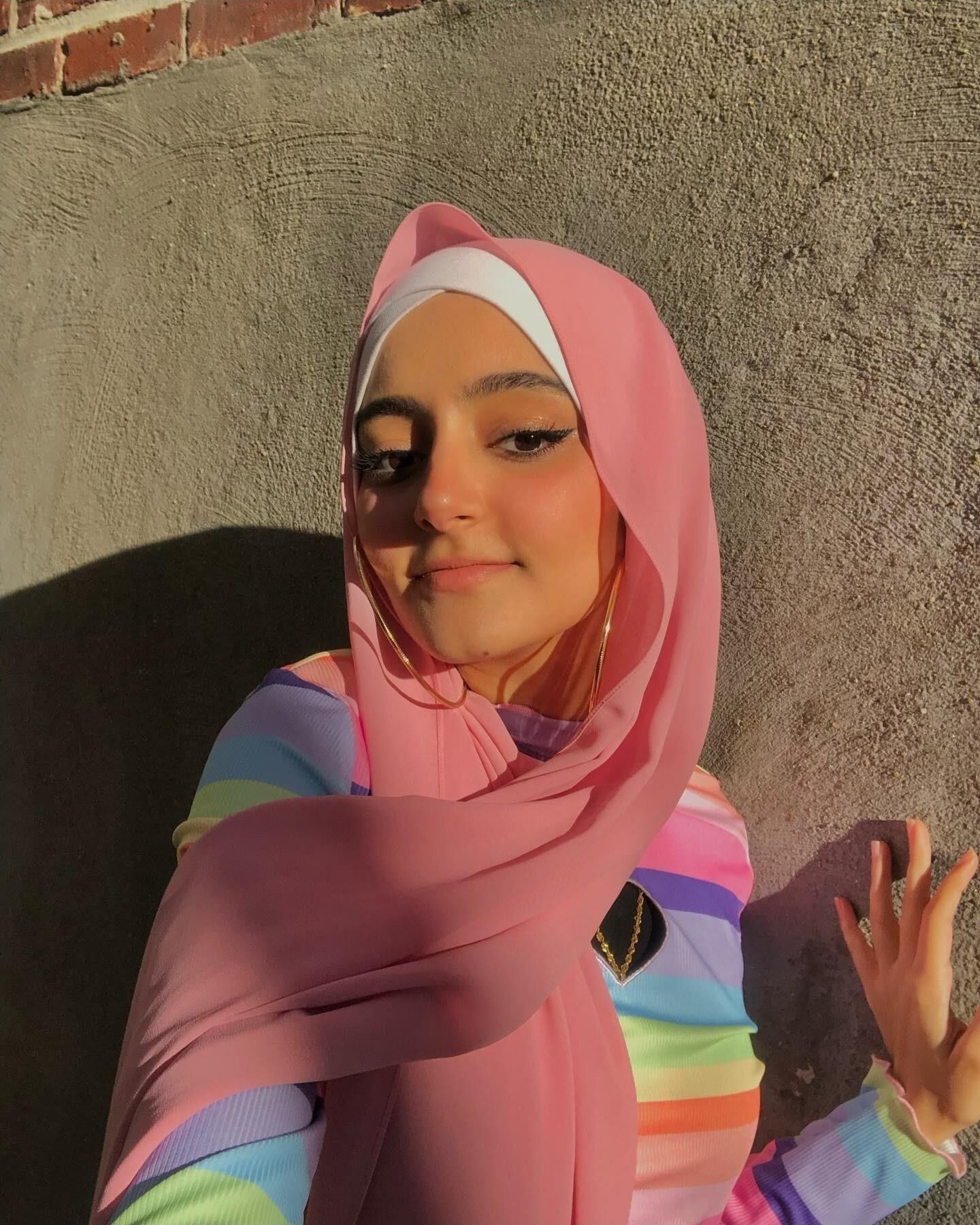 Luli Adolescente Hijabi Menina