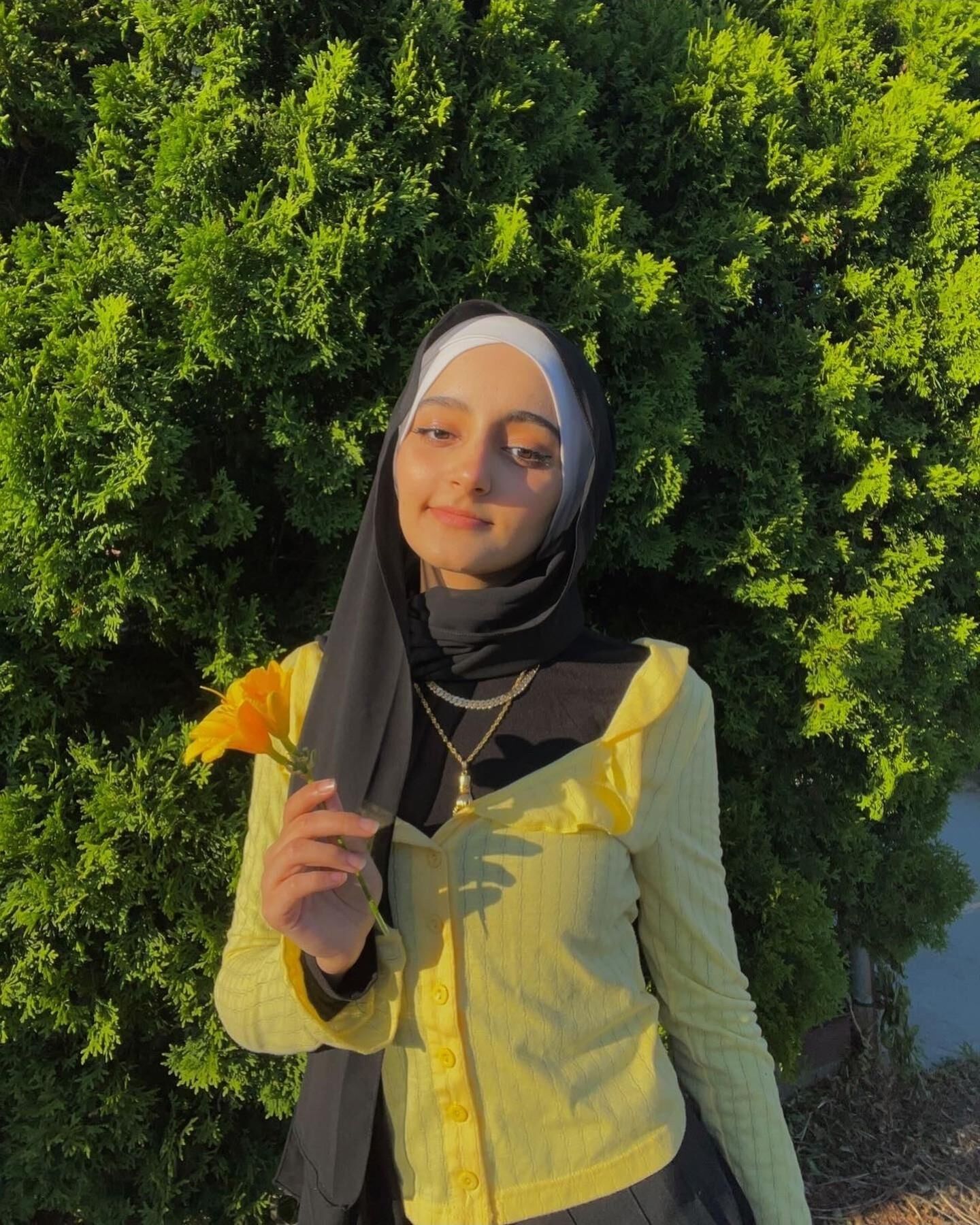 Luli Adolescente Hijabi Menina