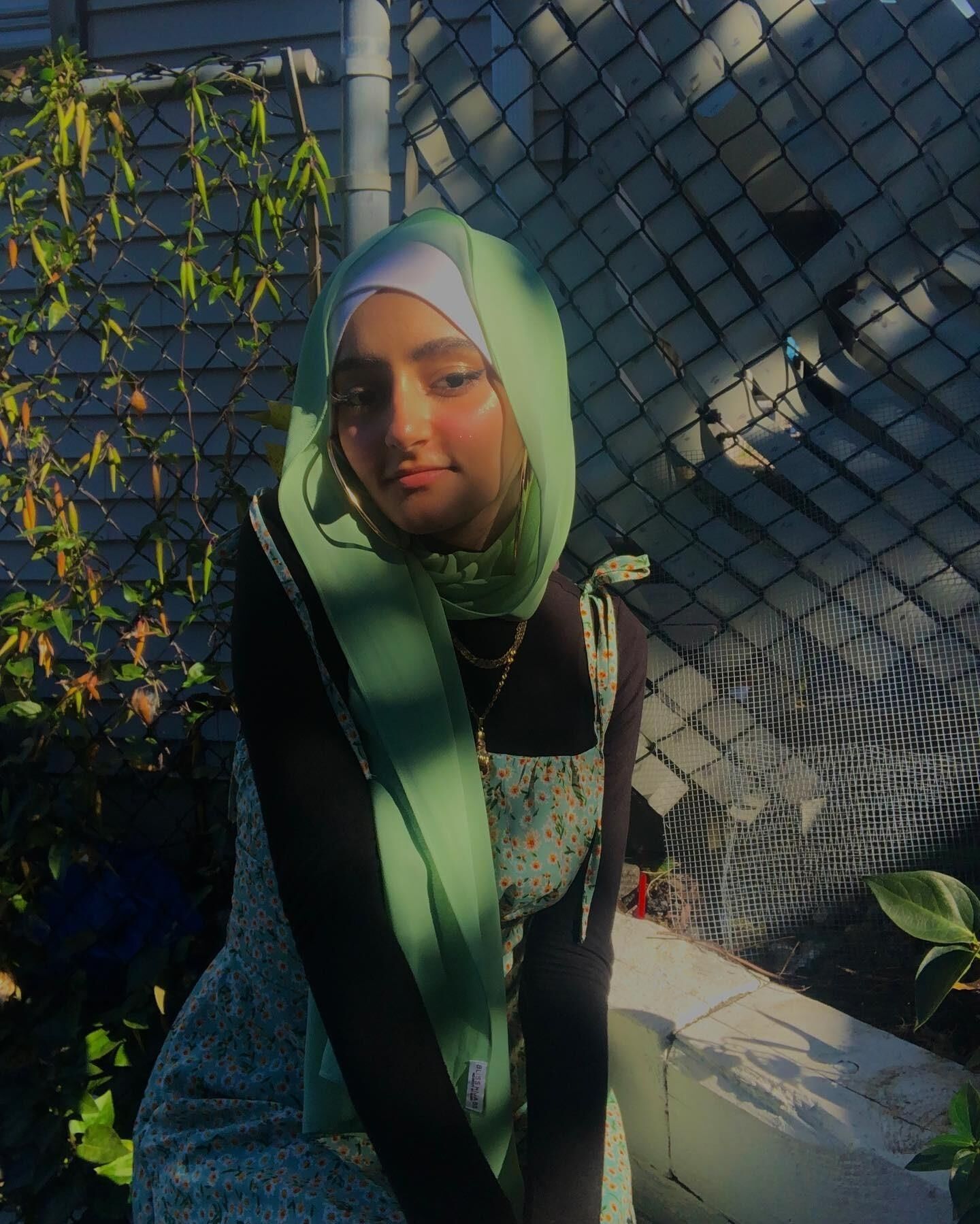 Luli Adolescente Hijabi Menina