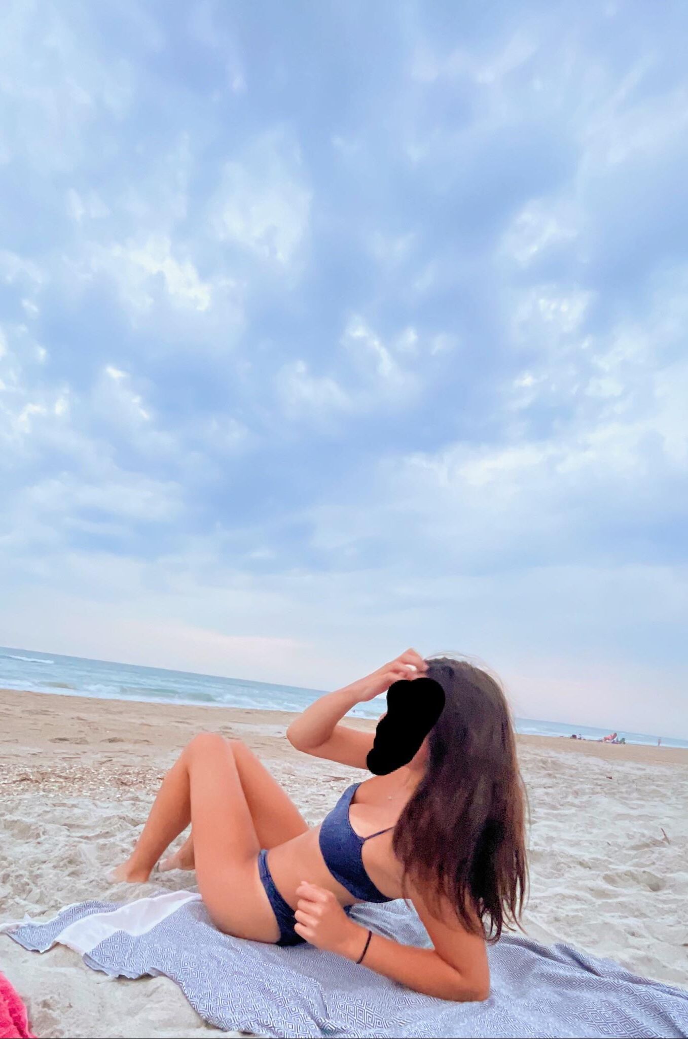 Algunas fotos que le tomé a mi hija en la playa (Pop Legal)