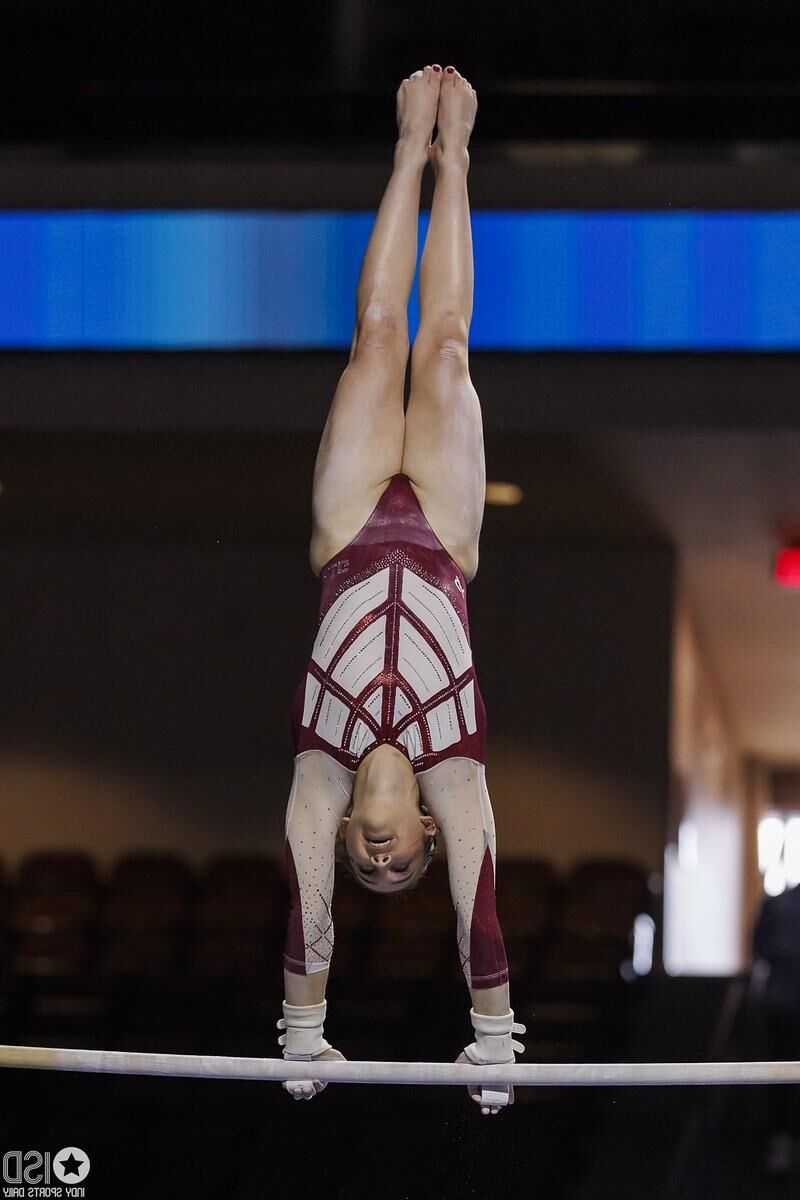 Very Hot College Gymnasts Part 