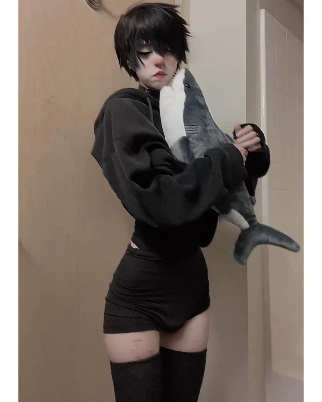 emo femboy cutie no desnuda