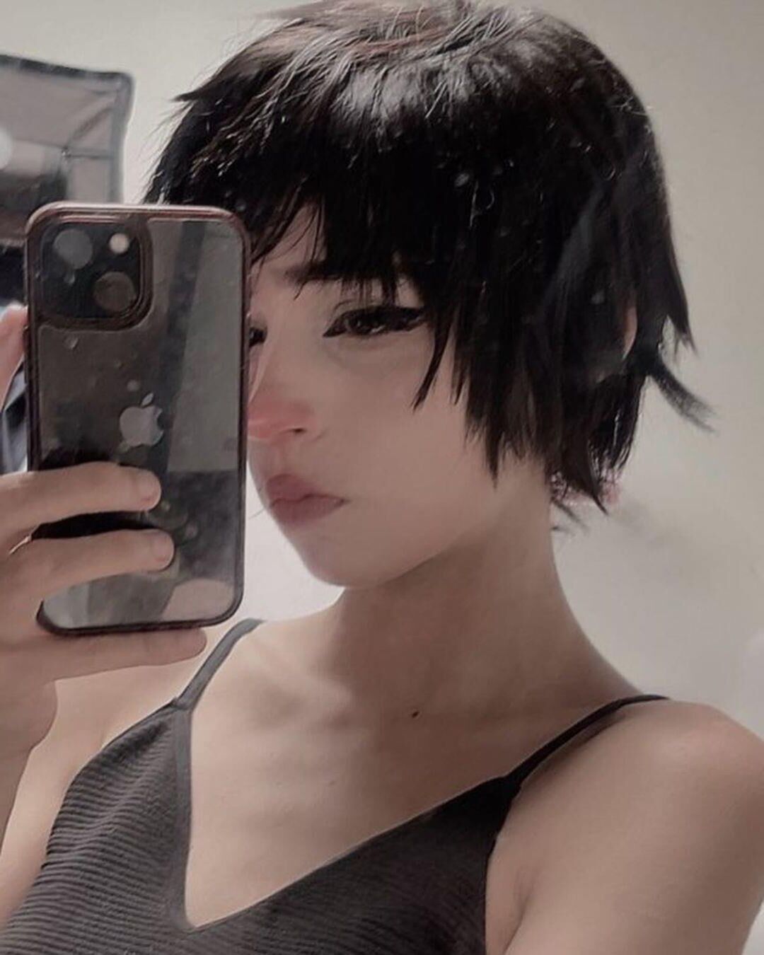 emo femboy cutie no desnuda