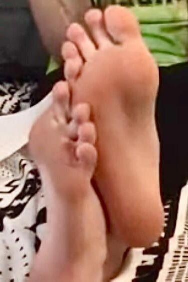 Big, LONG soles, & toes exposed