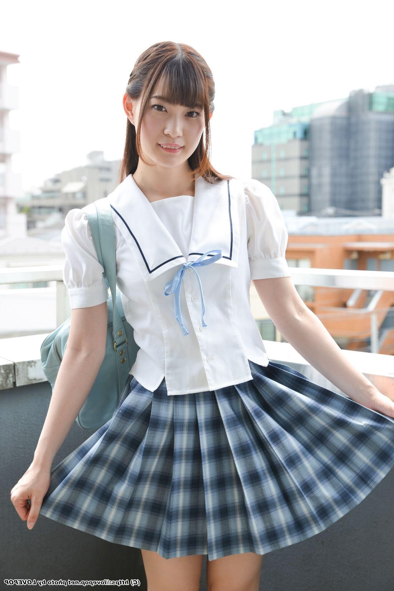 Conjunto de fotos de Akari Mitani LOVEPOP