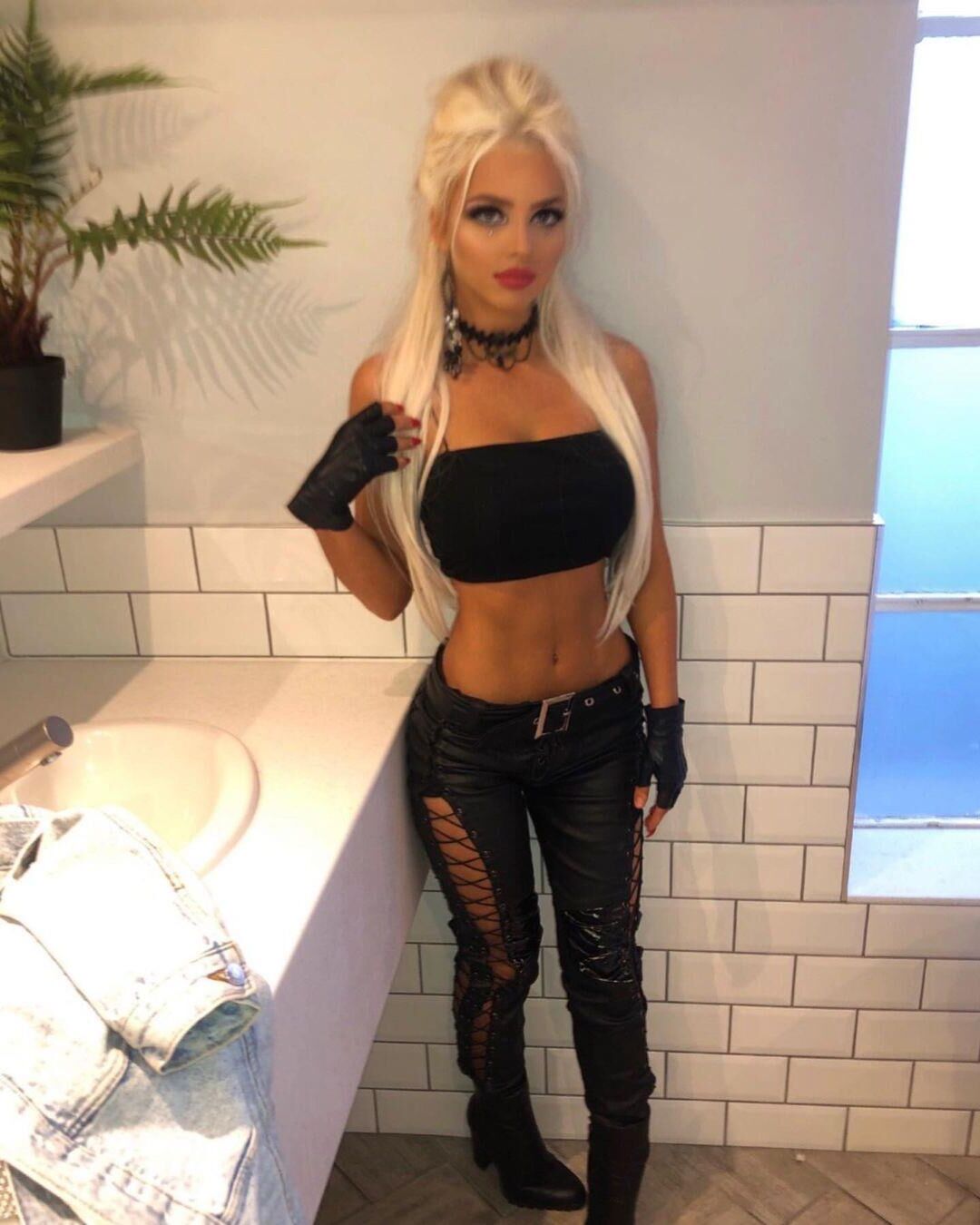 Alexis Fuckable hypersexualized Chav Chavs