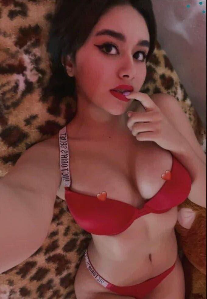 Cachonda Caliente Sexy Nena