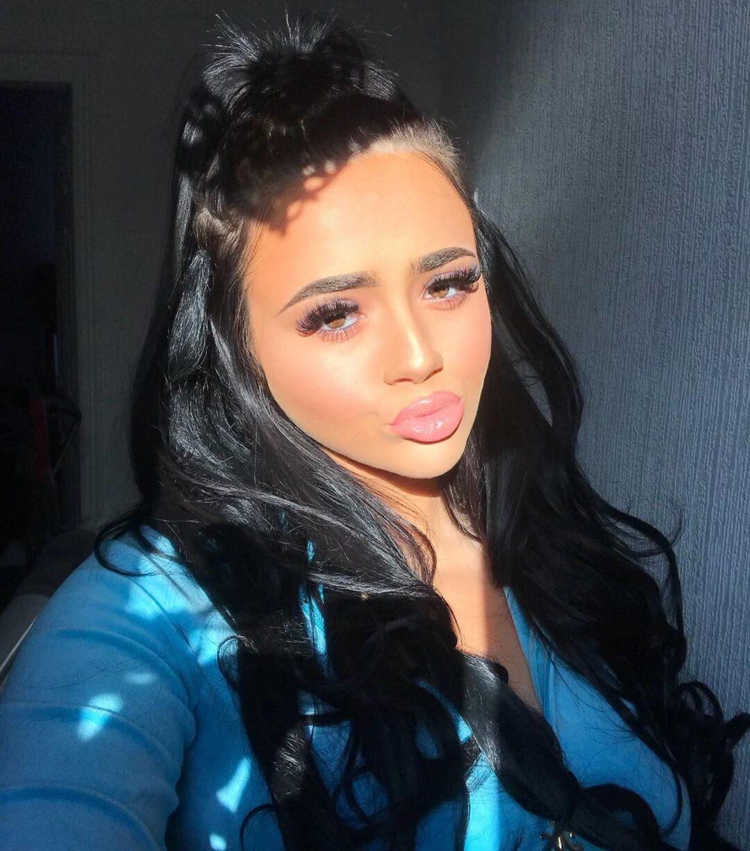 Allanya Fuckable hipersexualizado Chav Chavs