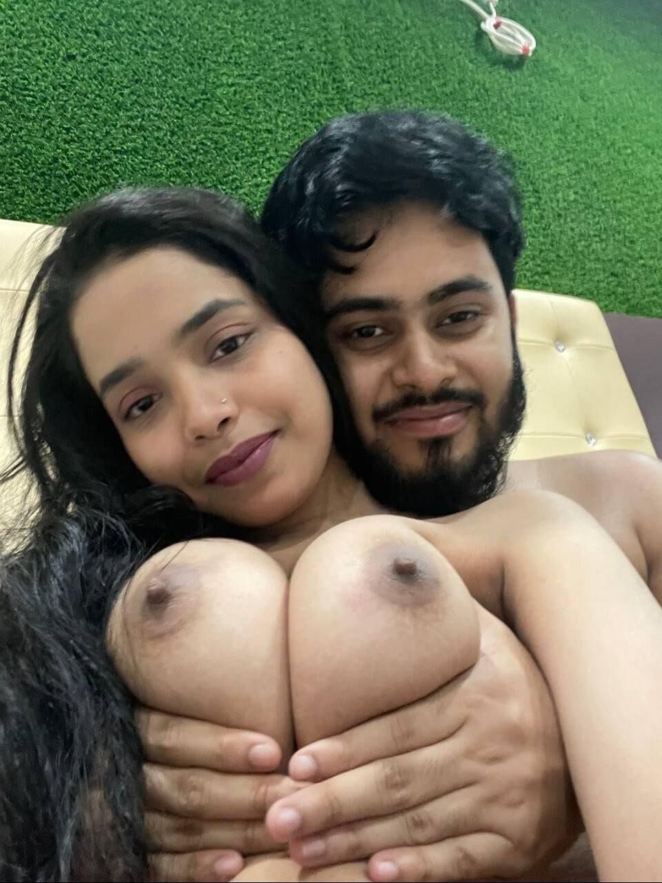 Muslim wife nude exposed by husband