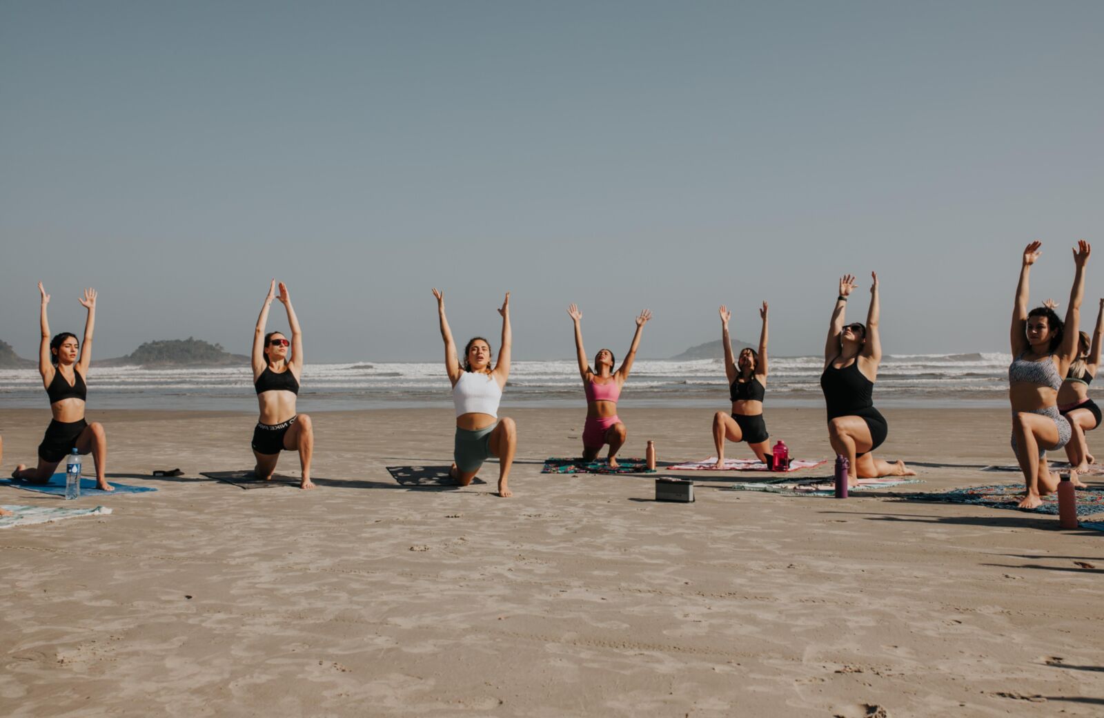 ...,,,....BEACH YOGA.....HOT YOGA SURF PICS