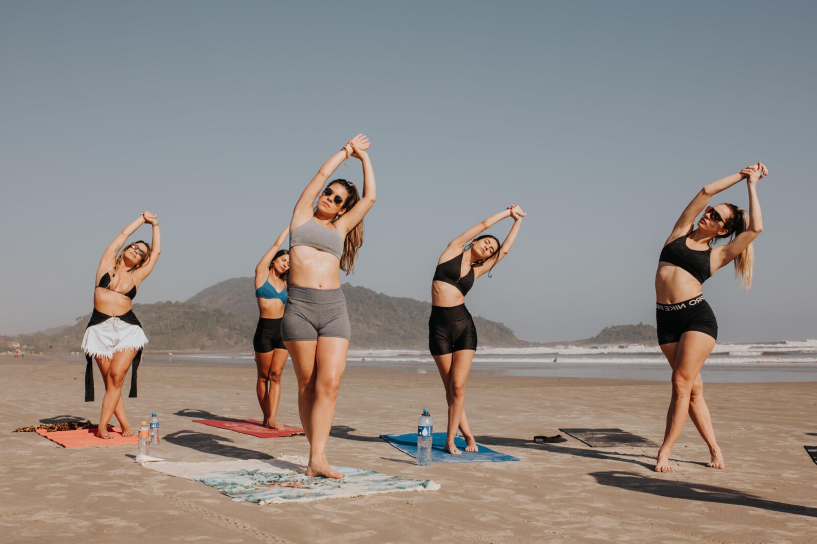 ...,,,....BEACH YOGA.....HOT YOGA SURF PICS