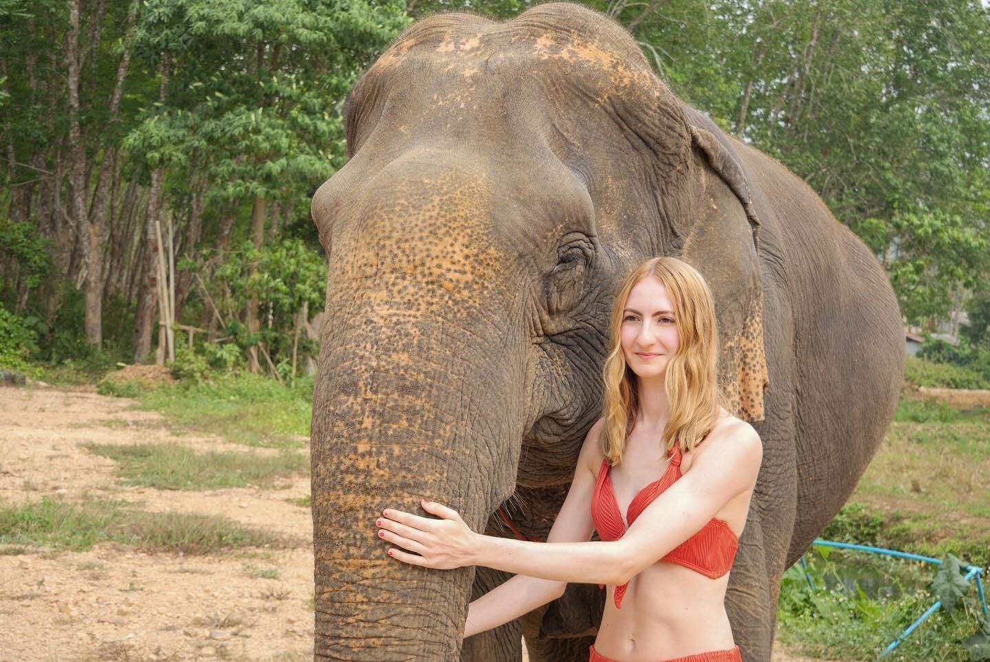 Geile Wichsvorlage Anna, nettes blondes deutsches Mädchen