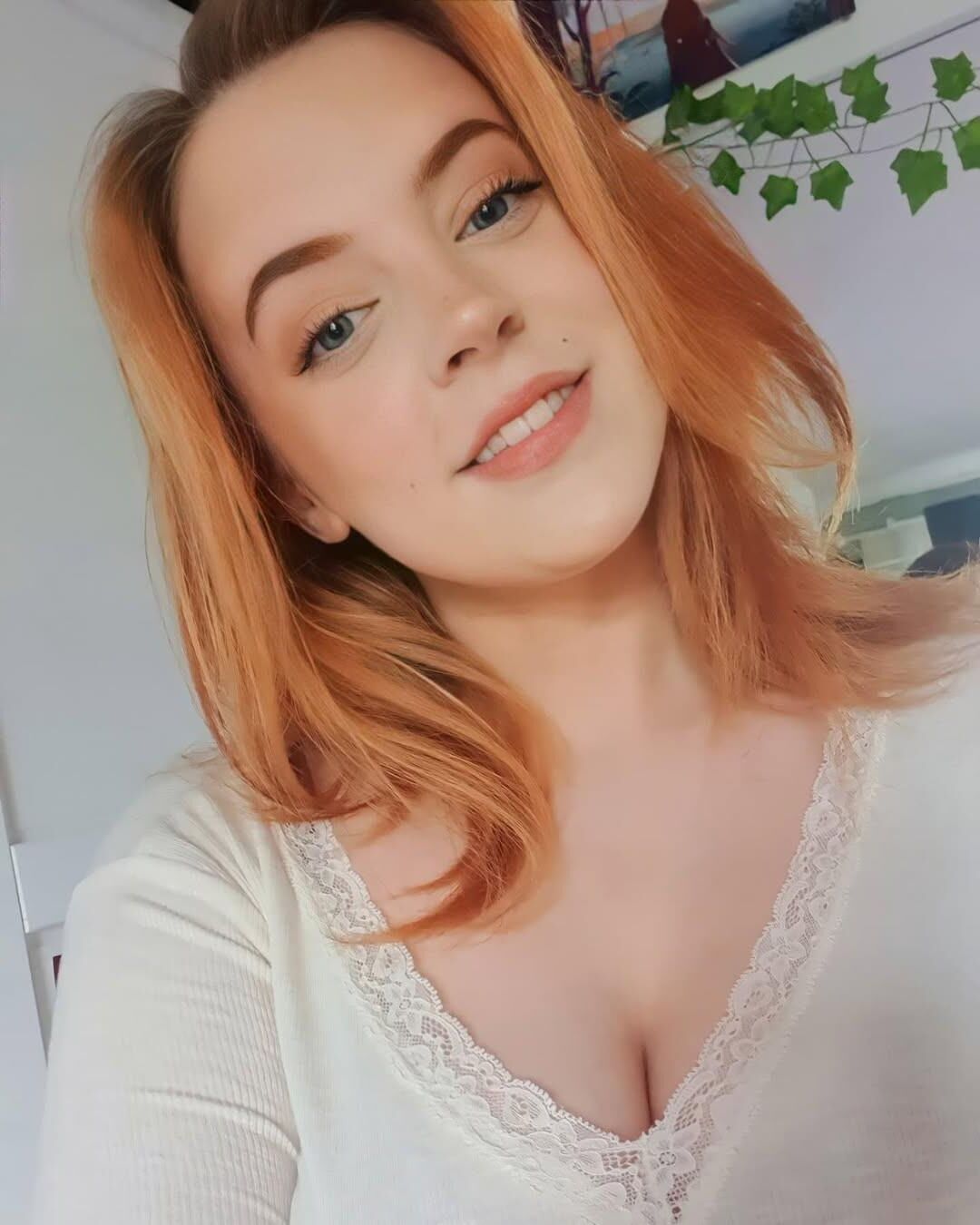 Hannah Louisey (streamer/youtuber)