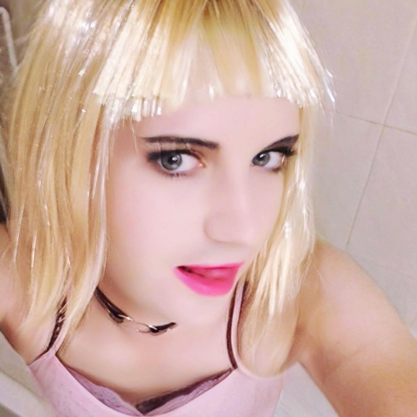 Lollie Dream, linda e sexy puta tgirl (boneca transsexual)