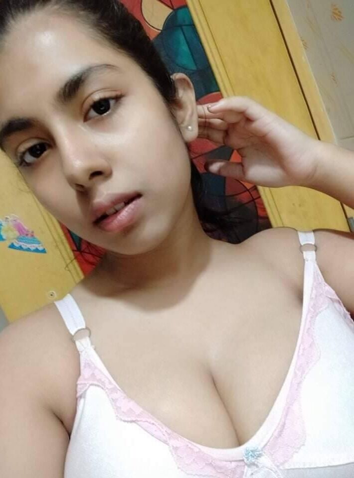 Desi cadelas