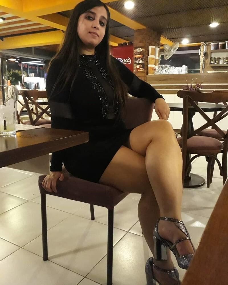 Türkischer molliger Teenager Ebru Nylonsocken Füße sexy Beine Ayak Corap