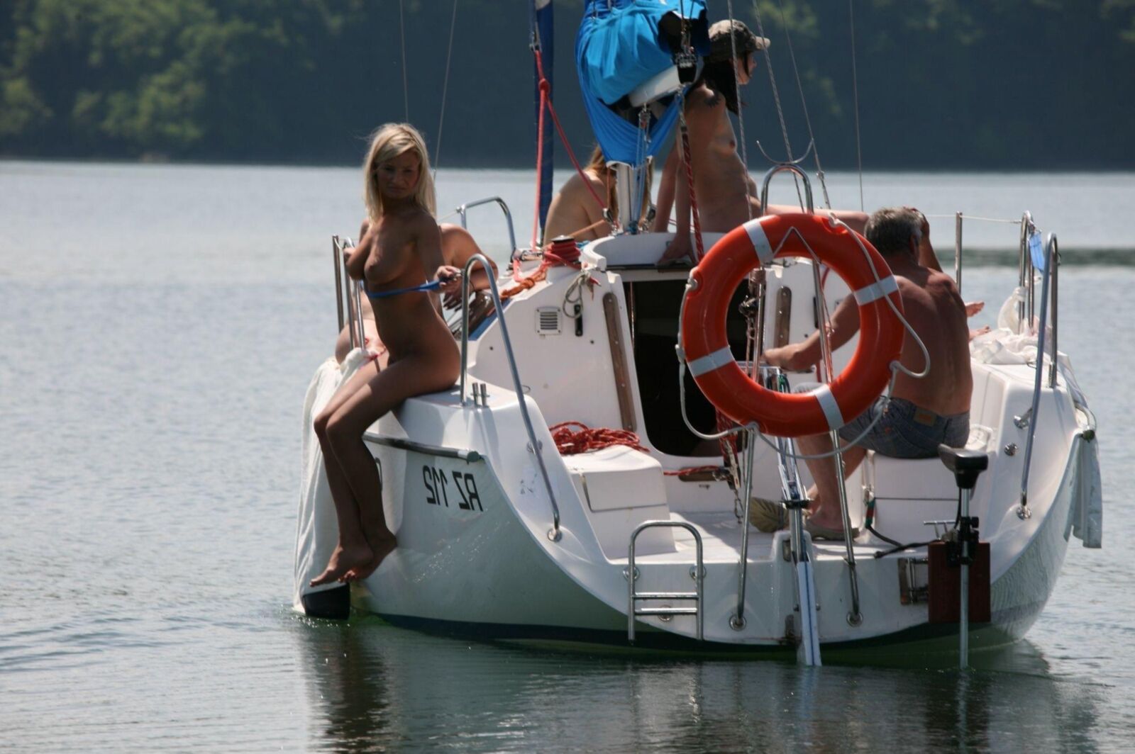 Polnische heiße Babes auf dem Seekreuzfahrt